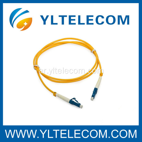 LC / PC التصحيح الحبل الكابل Singlemode Telcordia`s GR-326-Core ، IEC القياسية